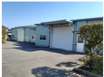 埼玉県狭山市大字下奥富の倉庫