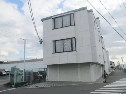 大阪府高槻市三島江の倉庫